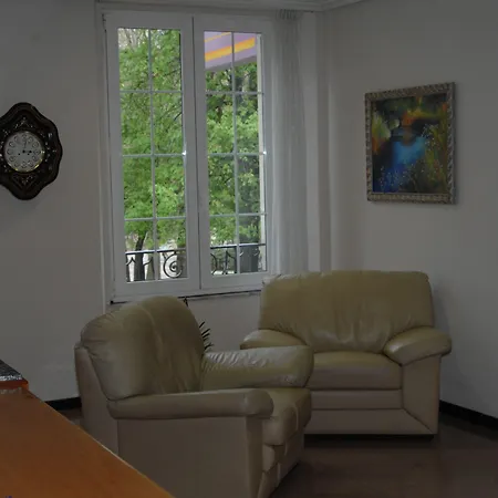 Santacruz Hotel Oviédo