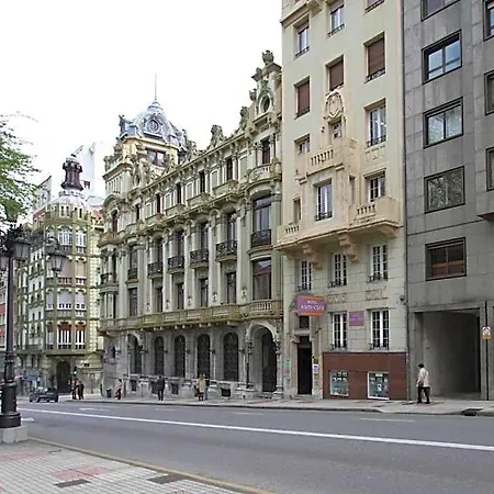 Santacruz Szálloda Oviedo