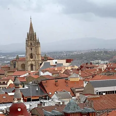 Santacruz Szálloda Oviedo