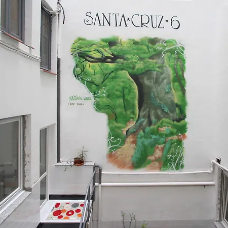 Santacruz Hotel *