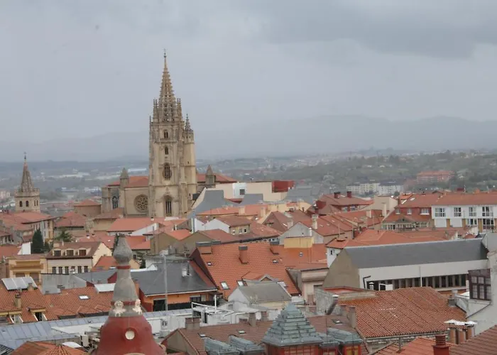 Otel Santacruz Oviedo