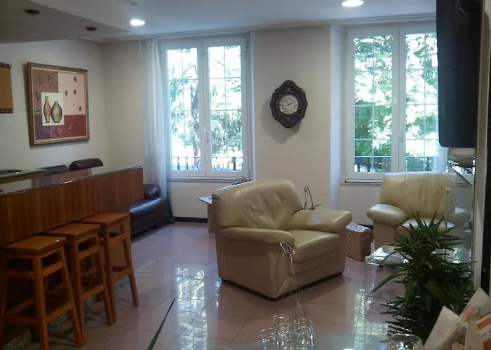 圣克鲁斯酒店 * 奥维耶多